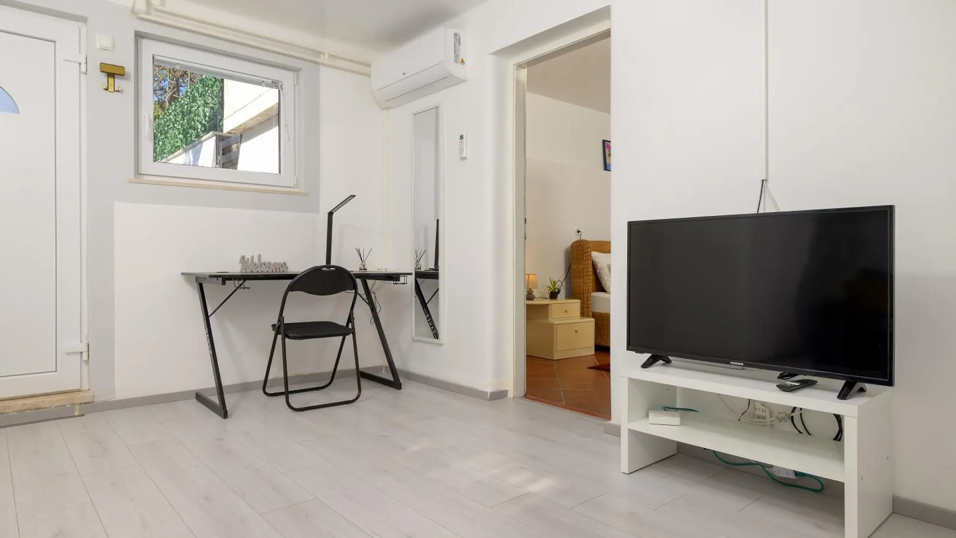 Apartment Luna Premantura 0*,